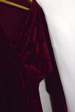 Load image into Gallery viewer, Velour Top
