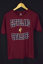 Load image into Gallery viewer, Ladies Cleveland Cavaliers NBA T-shirt

