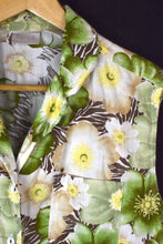 Load image into Gallery viewer, Erika Brand Floral Print Top
