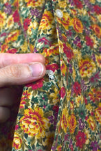 Load image into Gallery viewer, Floral Blouse
