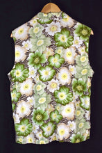 Load image into Gallery viewer, Erika Brand Floral Print Top
