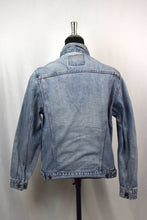 Load image into Gallery viewer, Levi&#39;s Brand Denim Jacket

