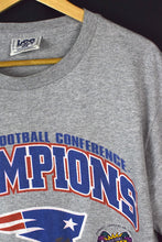 Load image into Gallery viewer, 1997 New England Patriots NFL T-shirt
