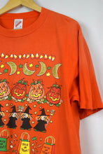 Load image into Gallery viewer, 80s/90s Halloween T-shirt
