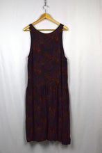 Load image into Gallery viewer, 80s/90s Paisley Print Dress
