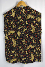 Load image into Gallery viewer, Reworked Floral Print Blouse
