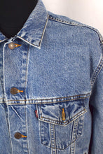 Load image into Gallery viewer, Levi&#39;s Brand Denim Jacket
