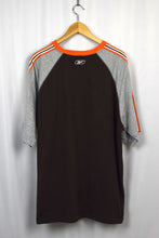 Load image into Gallery viewer, Cleveland Browns NFL T-shirt
