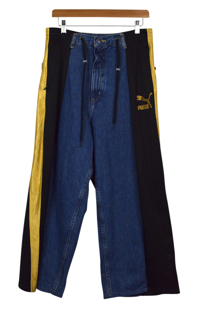 Reworked Puma Brand Track-Jeans