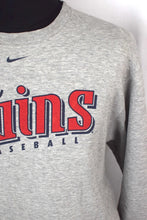 Load image into Gallery viewer, 2002 Minnesota Twins MLB Sweatshirt

