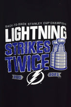 Load image into Gallery viewer, 2021 DEADSTOCK Tampa Bay Lightning NHL T-Shirt
