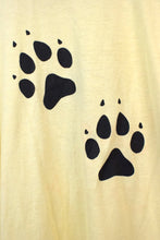 Load image into Gallery viewer, 80s/90s Friends Of Wolves T-shirt
