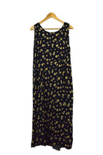 Load image into Gallery viewer, Floral Diamond Print Dress
