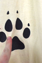 Load image into Gallery viewer, 80s/90s Friends Of Wolves T-shirt
