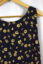 Load image into Gallery viewer, Floral Diamond Print Dress
