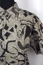 Load image into Gallery viewer, Quicksilver Brand Shirt
