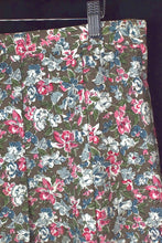 Load image into Gallery viewer, AGASA Brand Floral Print Skirt
