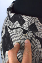 Load image into Gallery viewer, Quicksilver Brand Shirt
