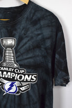 Load image into Gallery viewer, 2020 Tampa Bay Lightning NHL T-shirt
