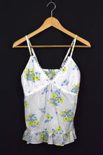 Load image into Gallery viewer, Reworked Floral Print Top
