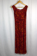 Load image into Gallery viewer, R &amp; K Brand Floral Print Dress
