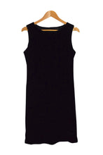 Load image into Gallery viewer, Black Velvet dress
