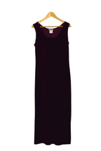 Load image into Gallery viewer, Red Velvet Dress
