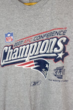 Load image into Gallery viewer, 2007 New England Patriots NFL T-shirt
