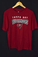 Load image into Gallery viewer, Tampa Bay Buccaneers NFL T-shirt
