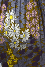 Load image into Gallery viewer, Floral Print Skirt

