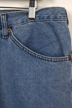 Load image into Gallery viewer, Lee Brand Denim Shorts
