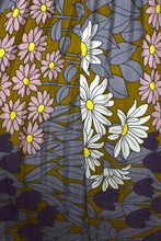Load image into Gallery viewer, Floral Print Skirt
