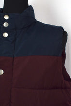 Load image into Gallery viewer, Old Navy Brand Puffer Vest
