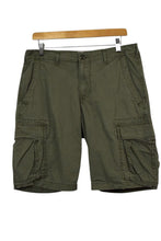 Load image into Gallery viewer, Green Cargo Shorts
