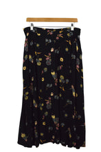 Load image into Gallery viewer, Abstract Floral Print Skirt
