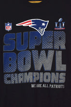 Load image into Gallery viewer, 2018 New England Patriots NFL T-shirt
