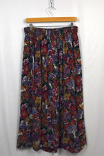 Load image into Gallery viewer, 80s/90s Floral Print Skirt
