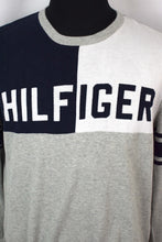 Load image into Gallery viewer, Tommy Hilfiger Brand Knitted Jumper
