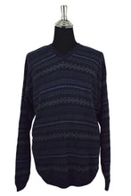 Load image into Gallery viewer, 90s Bill Blass Brand Knitted Jumper
