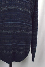 Load image into Gallery viewer, 90s Bill Blass Brand Knitted Jumper
