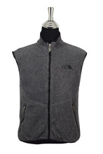 Load image into Gallery viewer, Fleeced North Face Brand Vest
