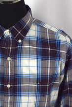 Load image into Gallery viewer, Tommy Hilfiger Brand Shirt
