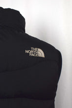 Load image into Gallery viewer, The North Face brand Puffer Vest
