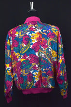 Load image into Gallery viewer, Paisley Print Spray Jacket
