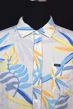 Load image into Gallery viewer, Leaf Print Shirt
