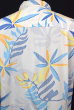 Load image into Gallery viewer, Leaf Print Shirt
