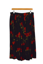 Load image into Gallery viewer, 80s/90s Rose Print Skirt

