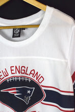 Load image into Gallery viewer, New England Patriots NFL T-shirt
