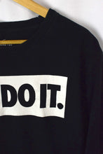 Load image into Gallery viewer, Nike Just Do It T-shirt
