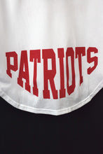 Load image into Gallery viewer, New England Patriots NFL T-shirt
